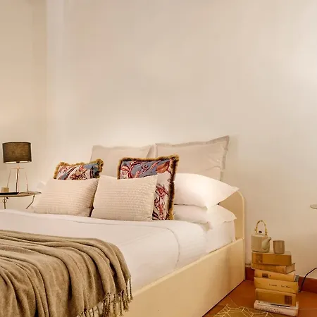 Stunning Flat With Terrace In Trastevere Apartment *