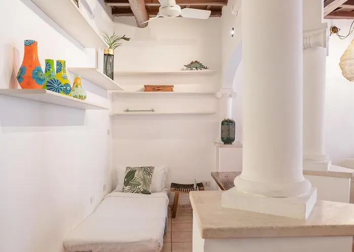 Апартаменты Stunning Flat With Terrace In Trastevere Рим