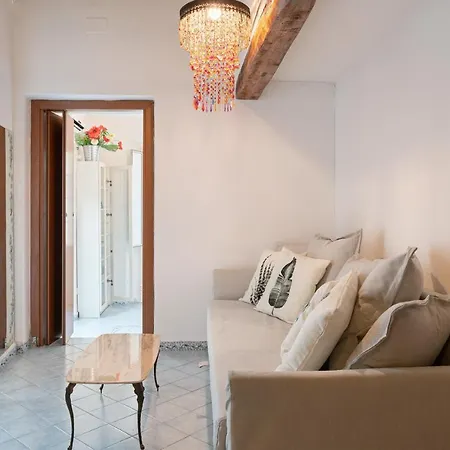 Stunning Flat With Terrace In Trastevere * Rom