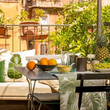 Stunning Flat With Terrace In Trastevere Lägenhet *